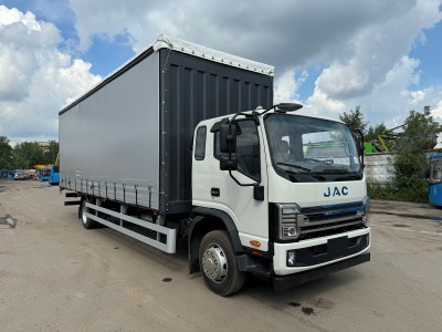 Бортовой автомобиль JAC N120N тентованный с воротами (3 шторы) 7,9 тонны 8,4 м