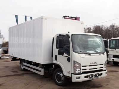 Промтоварный фургон Isuzu ELF 9.5 NQR90LH 6,5 тонн