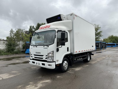 Изотермический фургон Isuzu KV100 4,2 м 1,0 т