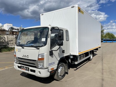 Изотермический фургон Jac N90-L г/п 5,8т длиной 6,2 м